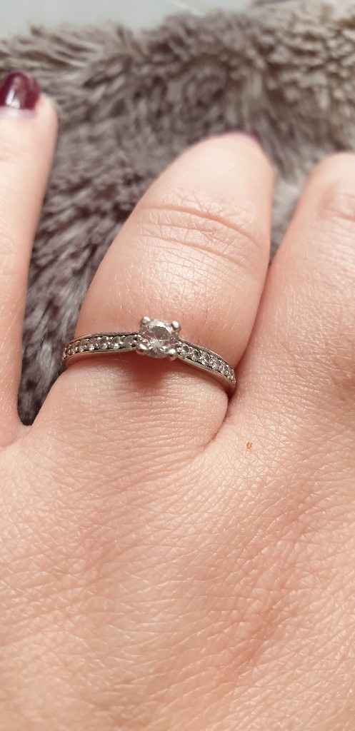 Si j'étais une bague de fiançailles, je serais... - 1