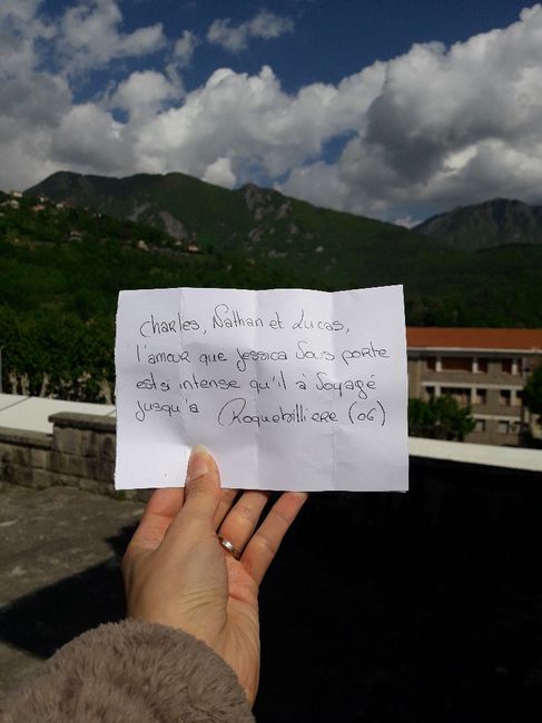 important Besoin de Love Note svp - 1