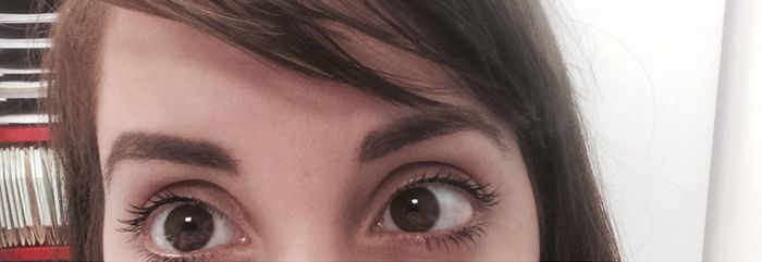 Les sourcils et le regard!! - 1