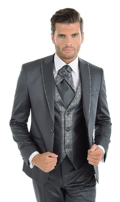 Costume choisi pour monsieur