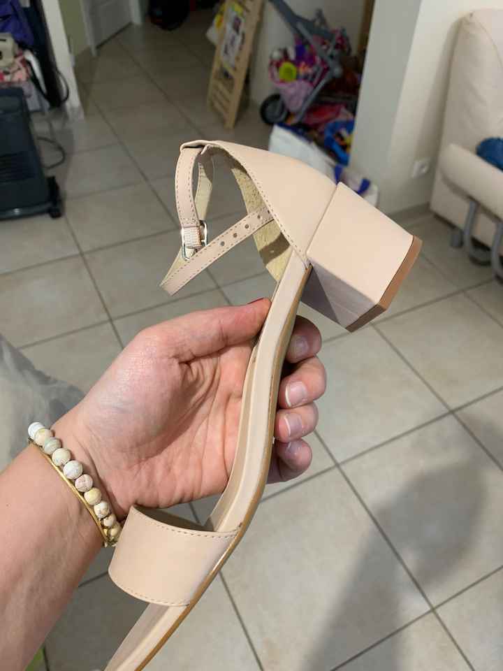 Je ne trouve pas mes chaussures !!!! - 1