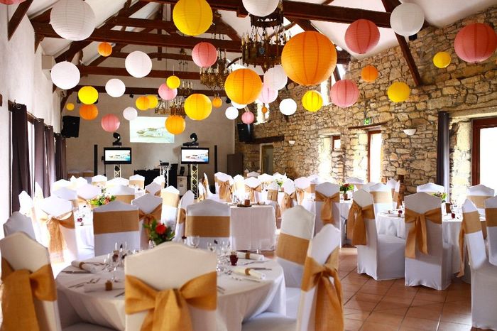 Salle aux lampions 
