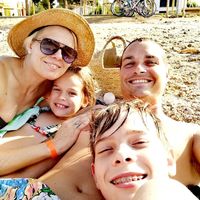 À propos de nous... ton fond d'écran actuel - 1