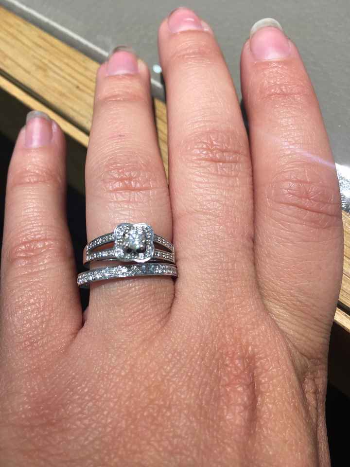 Montrez-moi votre bague de fiançailles 😍 - 1