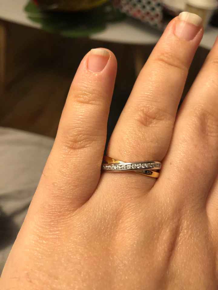 Et la bague de fiançailles alors ?? - 1