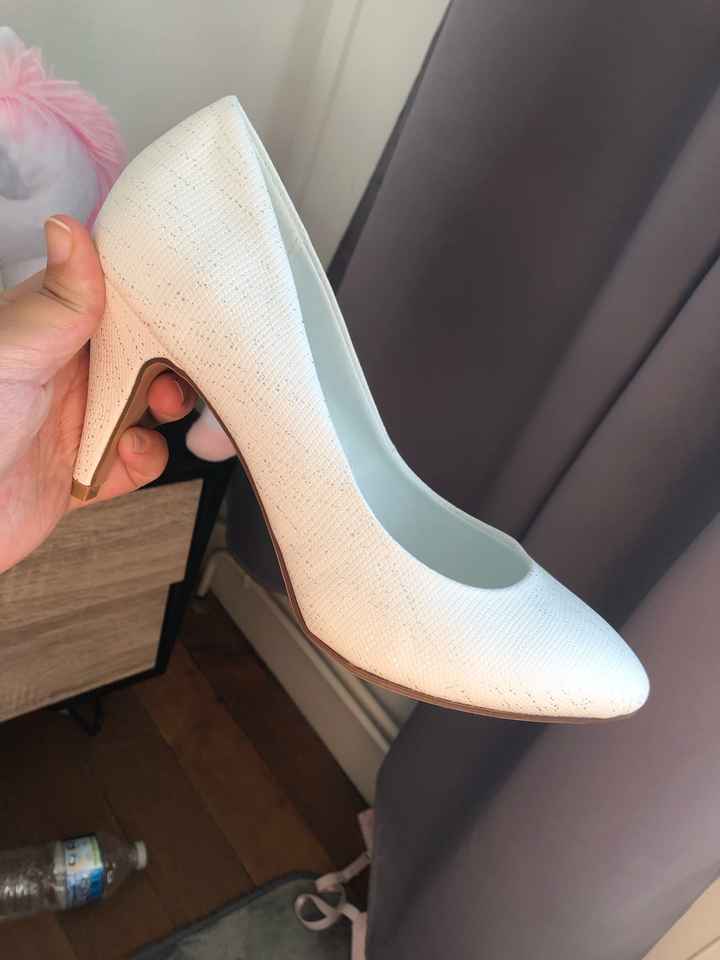J-29 et toujours pas trouvé les chaussures, help !!!! - 1