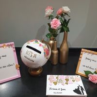 Déco maison table livre d’or - 2