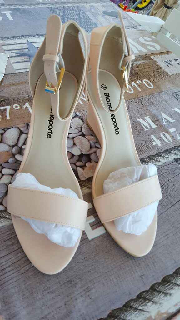 Chaussure reçue, chaussures trop grande!!! - 1