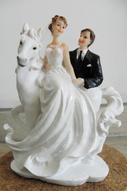 Figurine pièce montée