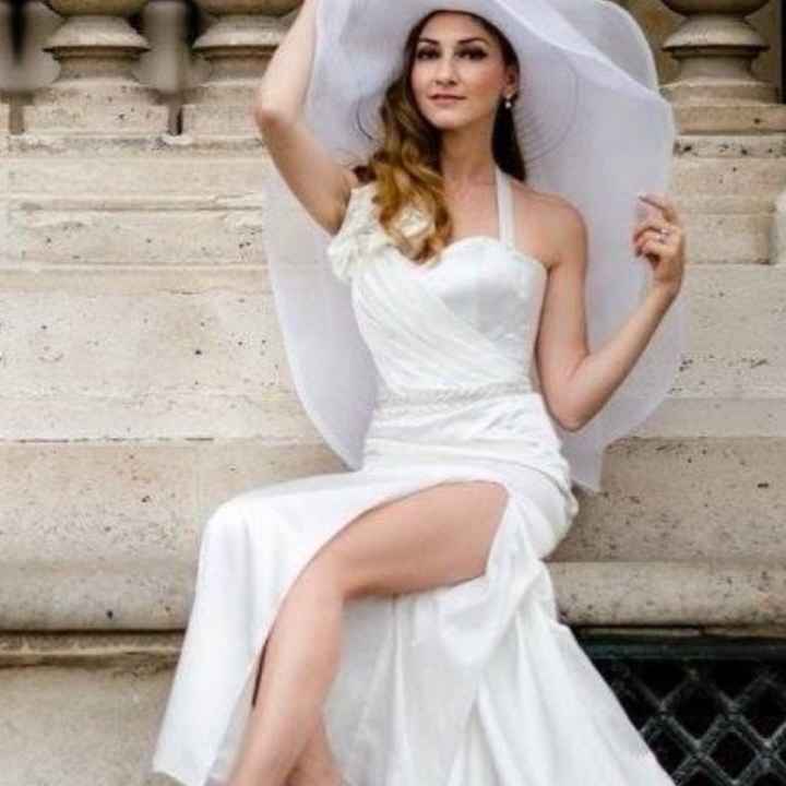 Les mariés en chapeau 🤠 - 1