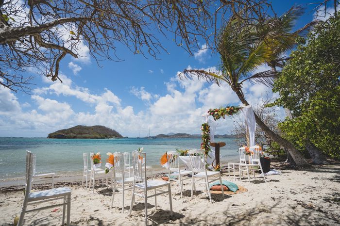 C'est (enfin) l'été ! 8 idées de mariages à la plage 🌊 6