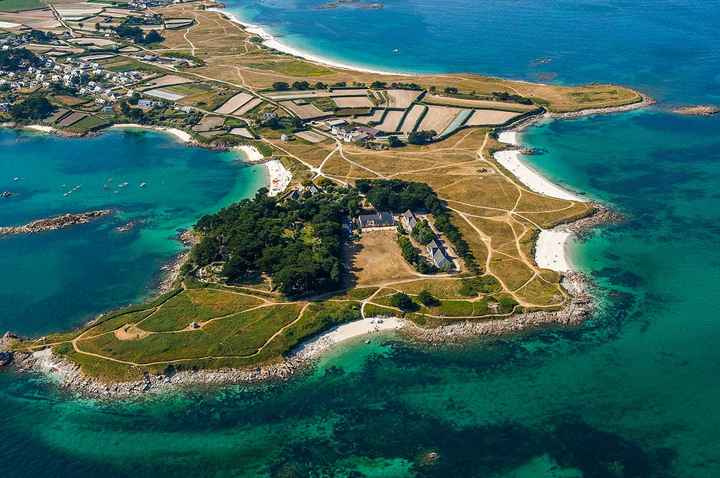 Mariage atypique : sur une île ? 🤩 - 1