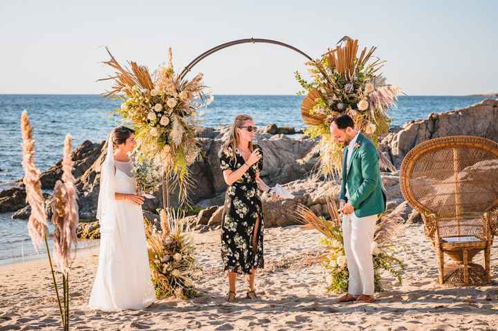 C'est (enfin) l'été ! 8 idées de mariages à la plage 🌊 - 8