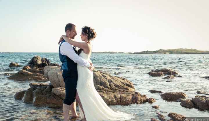 Emporter sa tenue de mariage lors de la lune de miel pour faire des photos originales ? - 1