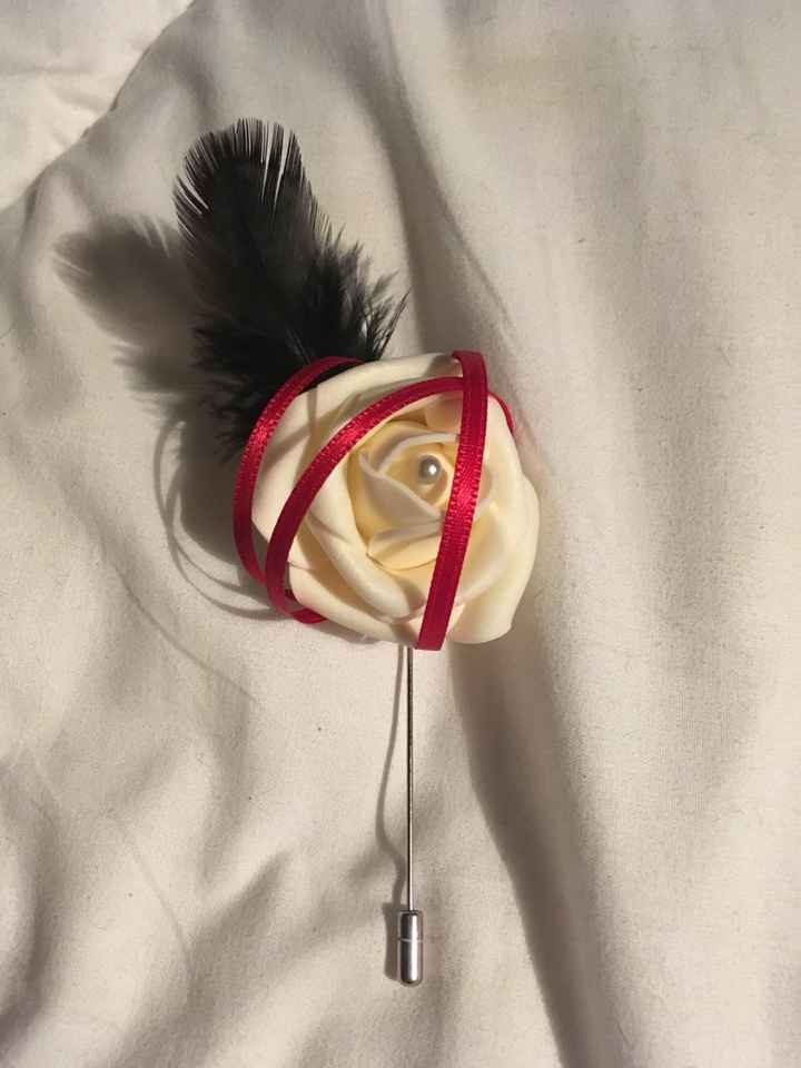 Question boutonnière et bracelet... besoin avis !!! - 1