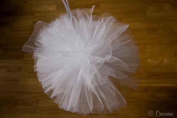 Help taille patron gros pompons tulle - 2