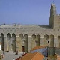 église