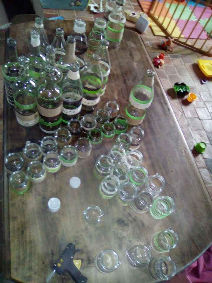 16 vases+16petits bougeoirs+16grands bougeoirs