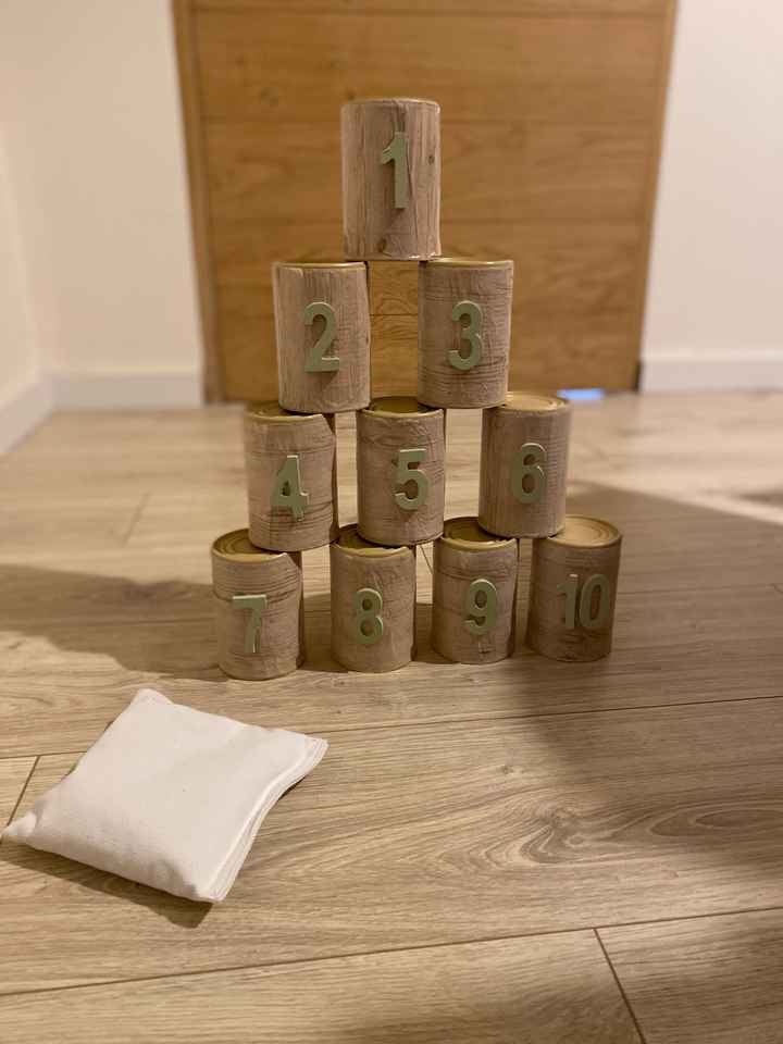 Chamboule-tout - Partie 2 💒 - 1