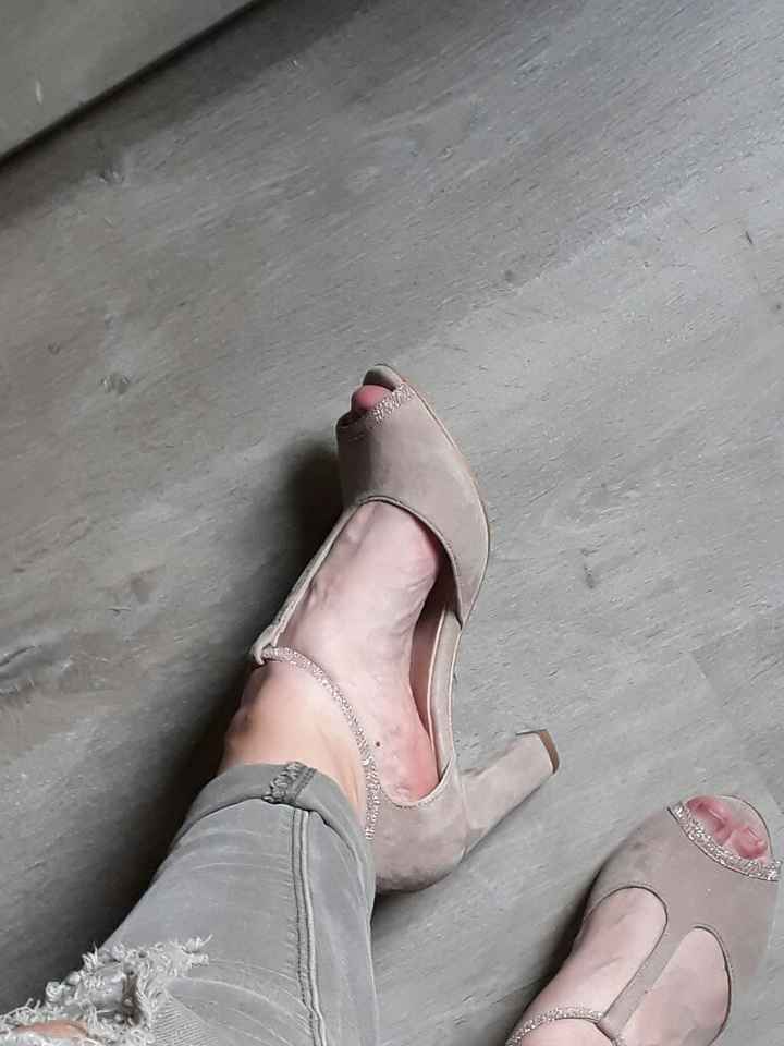  Chaussures à vendre - 3