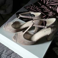  Chaussures à vendre - 1