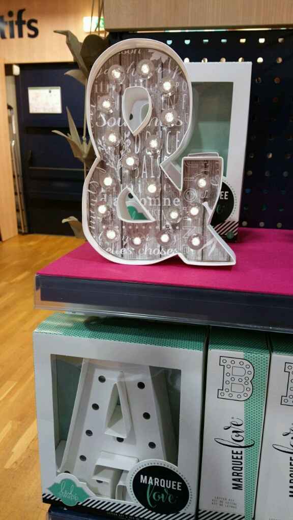 Lettre lumineuse - 1