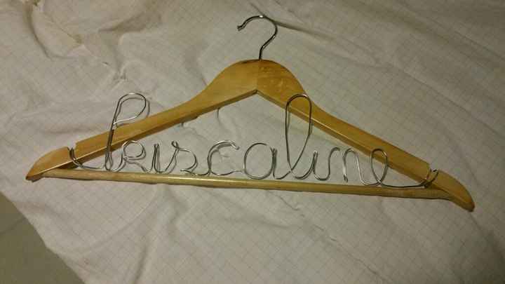 Cintre personnalisé pour nos témoins - 1