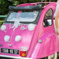 Décoration de voiture sans fleurs - 1