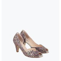  a la recherche des chaussures - 1