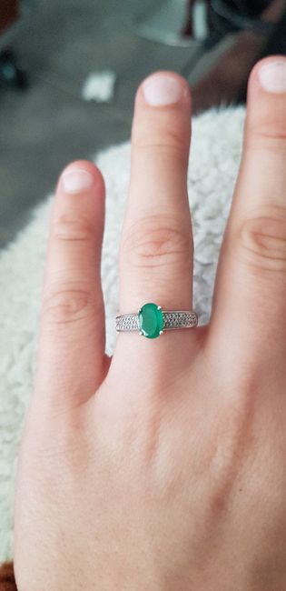 Montrez-moi votre bague de fiançailles ! - 1