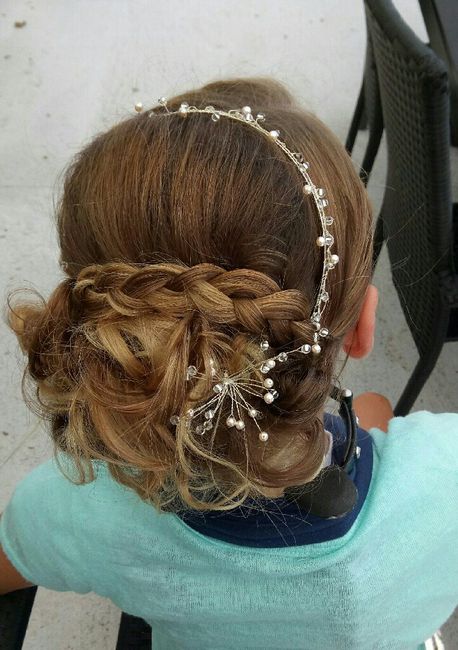 Essai chignon pour ma grande - 2