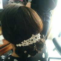 Montrez-moi, vos bijoux de cheveux. - 1