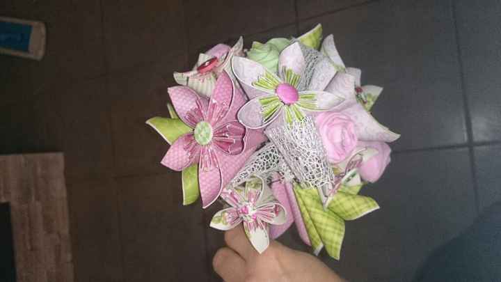 Bouquet origami hello me please - 1