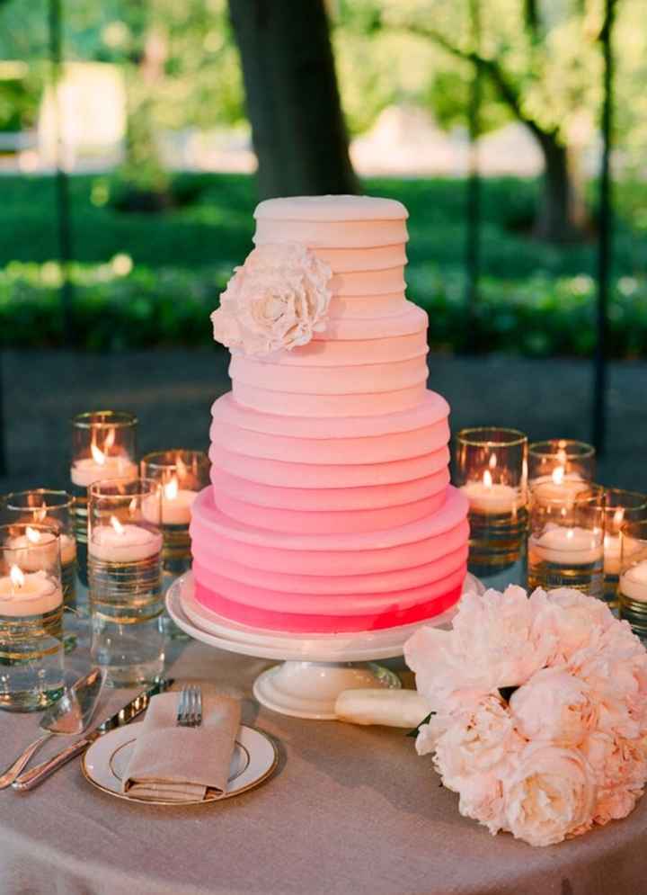 Wedding cake corail