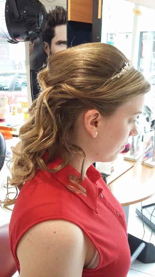 Ma coiffure sur le côté