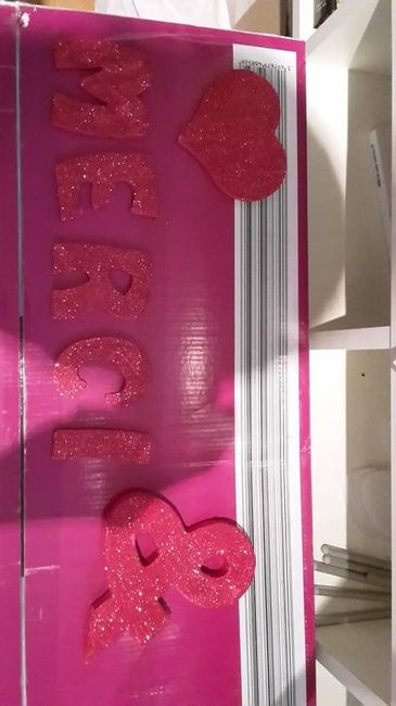 Merci et coeur pour l'urne et le & pour aller entre nos initiales