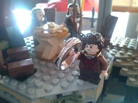 Frodon m'offre ma bague