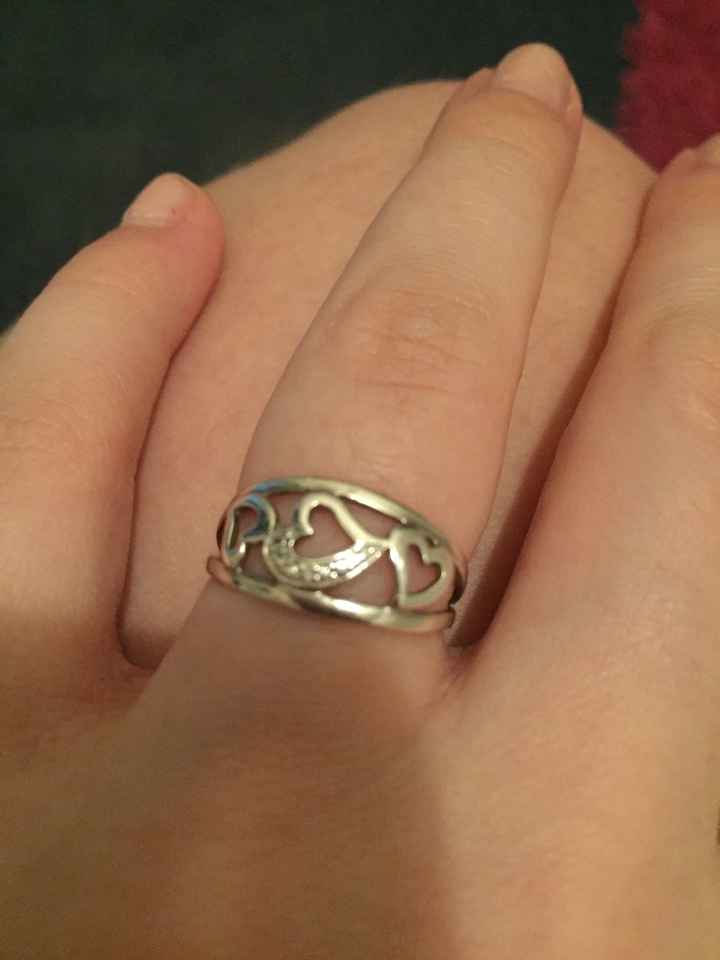 Montrez-nous vos bagues de fiançailles :p - 1