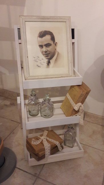 Notre échelle décorée dans le thème vintage