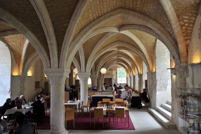 Abbaye du Valasse - intérieur salle des convers