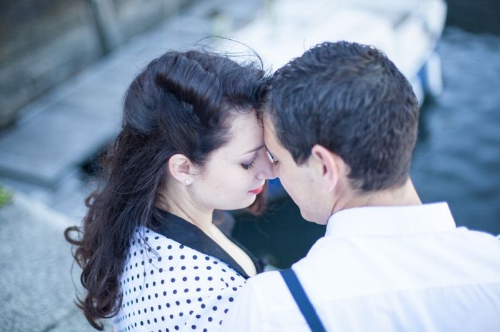 Notre séance d'engagement rétro à Honfleur (Normandie)