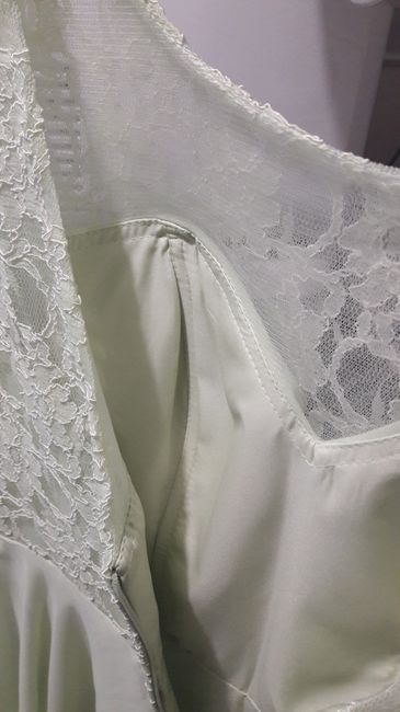 Ma robe de témoin (détail des coutures et de la doublure poitrine)
