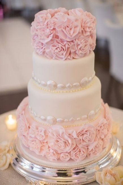 Coucou les brides; montrez moi vos wedding cake - 12