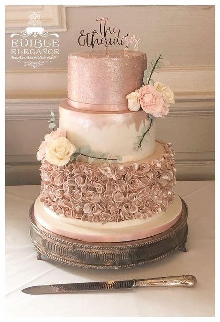 Coucou les brides; montrez moi vos wedding cake - 37