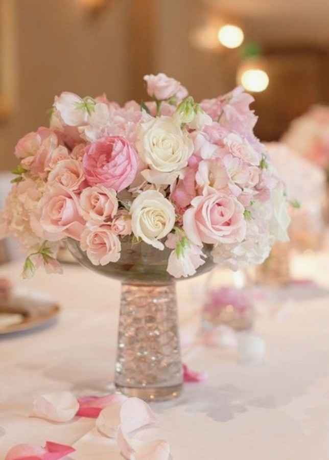 30 idées de centres de table avec fleurs 6