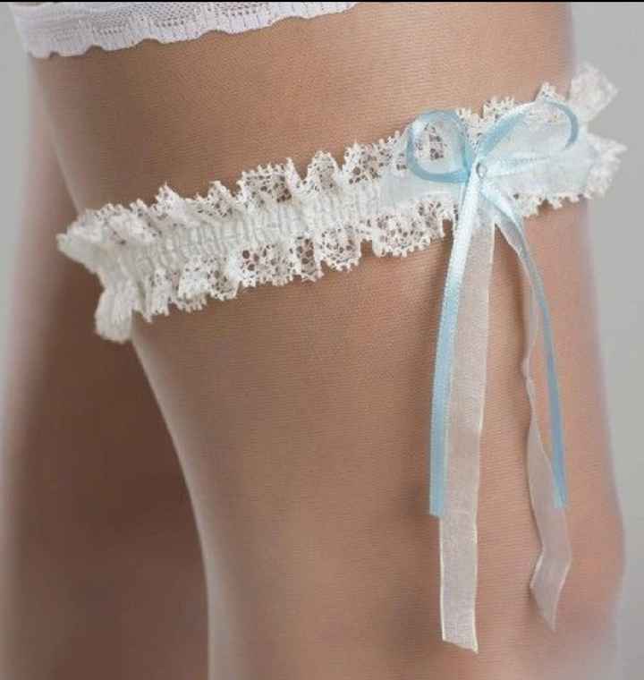 Faisons dans la dentelle (3, les tenues) - 17