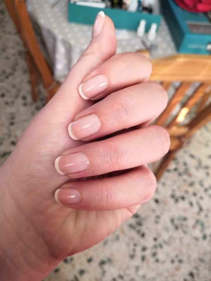 Manucure... Une French? - 3