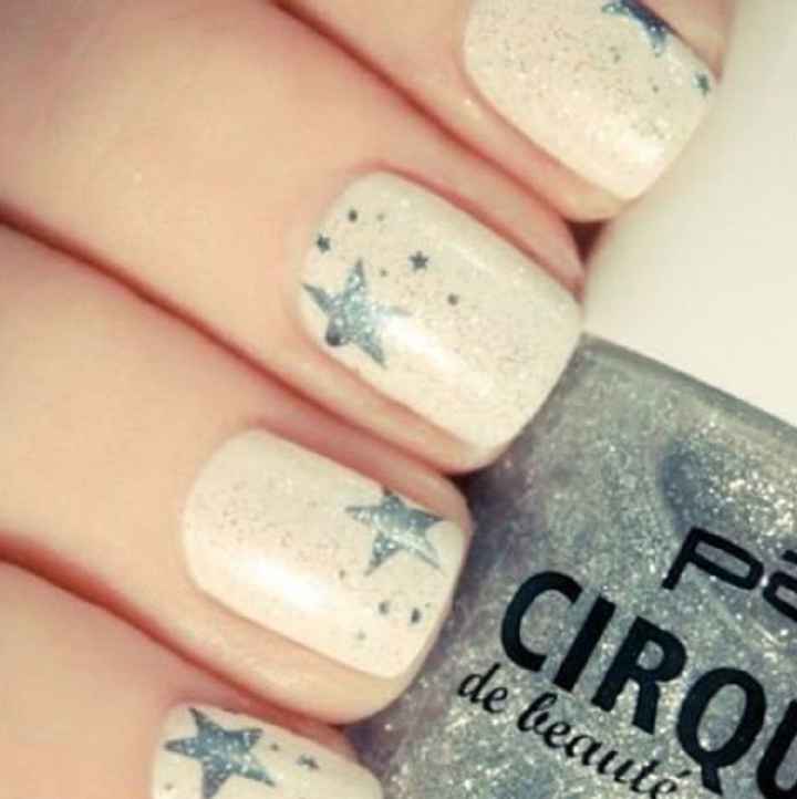 Inspi nail art étoilé - 12