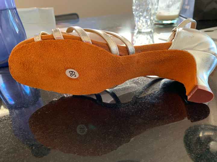 Quelles chaussures? - 1