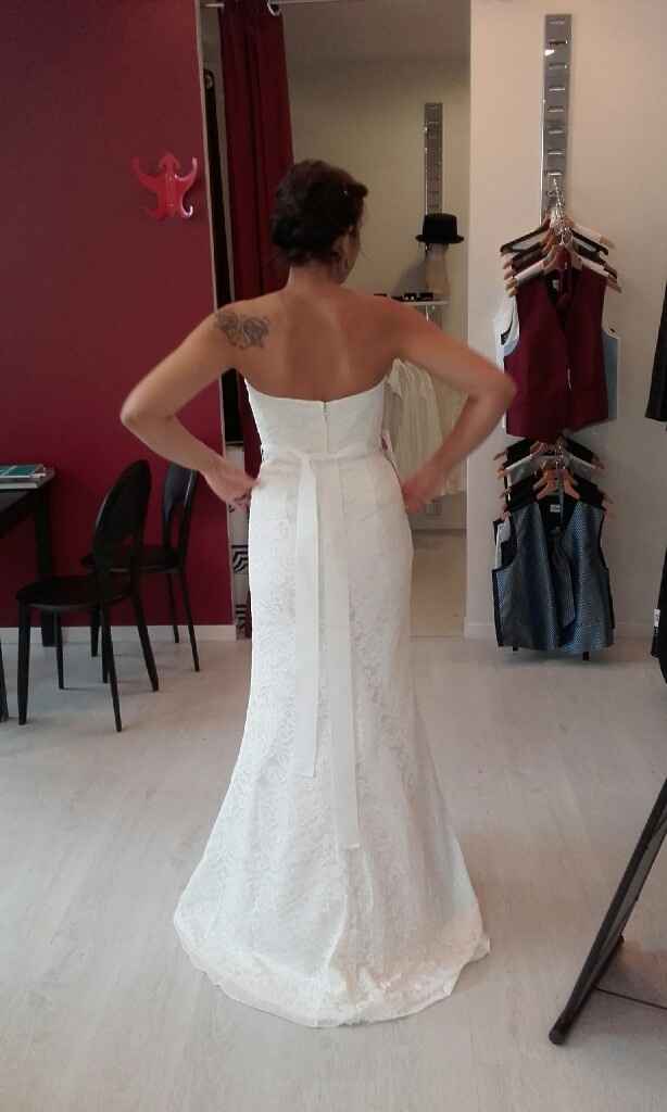 Je vous laisse deviner quelle robe j'ai choisi!! - 2